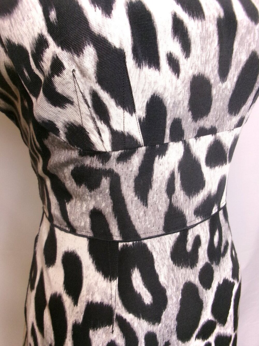 Quiet Luxury Leopard Print Sheath Dress Ann Taylor Petite 2P
